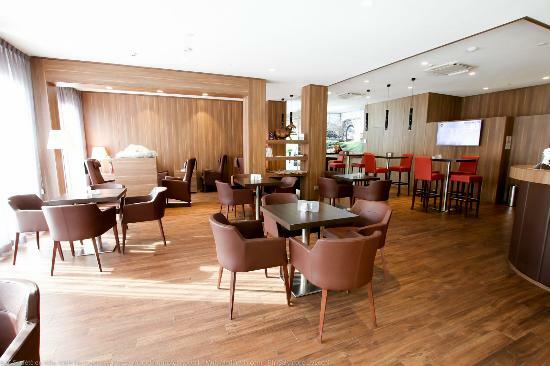 Bar Ristorante Societe en Ville